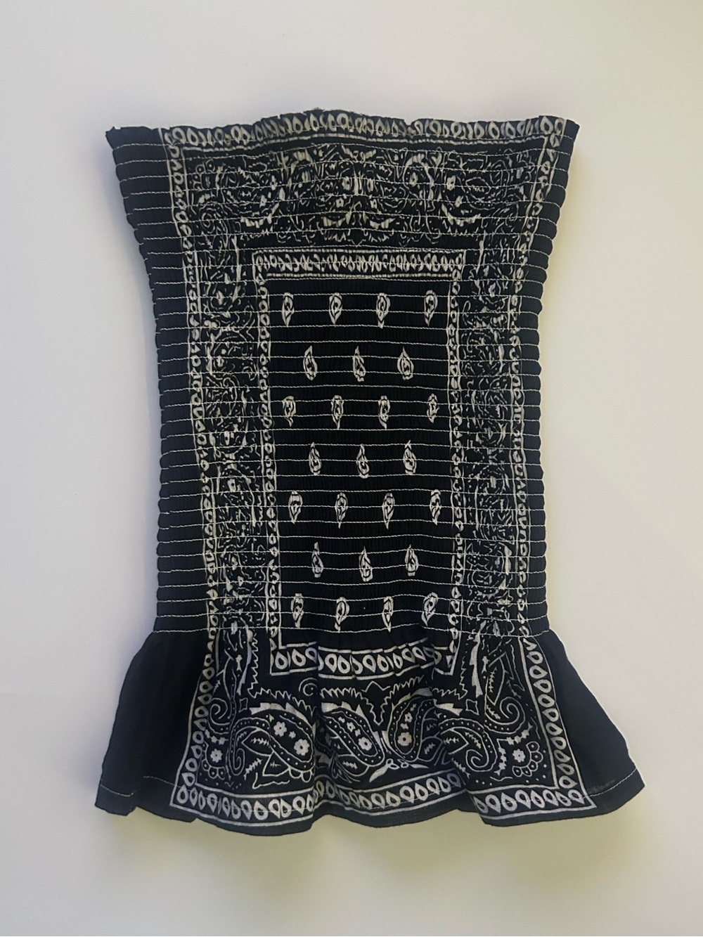 Arizona Love Black & White Bandana-Print Strapless Top